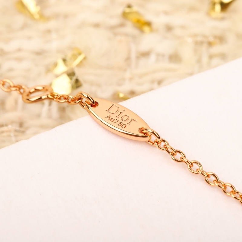 chr1st1an D10r necklaces